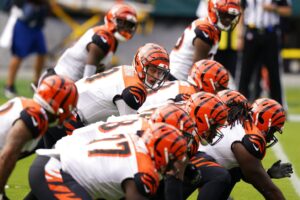 football offensive line